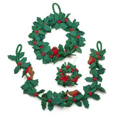 christmas wreaths and ornaments made out of felt