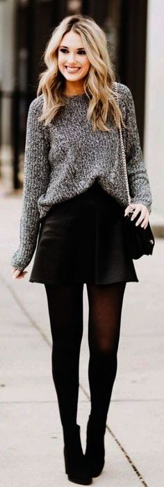 Rok Outfit, Walking Down The Street, Work Wear Outfits, Woman Walking, Trendy Fall Outfits, Winter Skirt