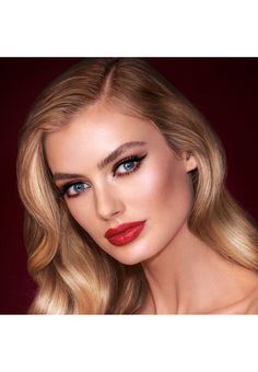 Charlotte Tilbury THE BOMBSHELL SET - Make-up Set - the bombshell Red Lip Makeup Blonde, Burgundy Makeup, Bombshell Makeup, Bright Lip, Blithe Spirit, Charlotte Tilbury Makeup, Bright Red Lipstick, Eyeshadow Pencil, Makeup Icons