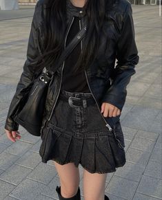 Street Wear Style, Style Aesthetic, Aesthetic Outfit, Retro Outfits, Grunge Outfits, Outfits Casuales, Asian Fashion, Skirt Outfits