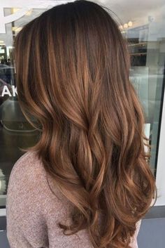 #hairextensions #hettohair #hettohairextensions #hairextensions #brownhair #hairbeauty #gorgeoushair #longcurlyhair Hazelnut Hair Color, Hazelnut Hair, Hairstyles For All Hair Types, Chestnut Hair, Chestnut Hair Color, Honey Brown Hair, Brown Hair Inspo, Hair Color Auburn, Caramel Highlights