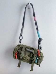 Mochila Edc, Drukarka 3d, Upcycled Bag, Diy Bag Designs, Tactical Gear, Knitted Bags, Diy Bag, Paracord, Casual Bags