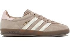 adidas Gazelle Indoor Brown Pink (Women's) - JH6477 - US Adidas Shoes Gazelle, Zapatillas Nike Air Force, Adidas Gazelles, Nike Uptempo, Nmd Adidas, Converse Star Player, Adidas Sl 72, Adidas Gazelle Indoor, Nike React Vision