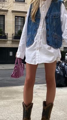 Traje Cowgirl, Stile Kylie Jenner, Pakaian Hipster, Adrette Outfits, Mode Boho, Tomboy Outfits, Looks Street Style