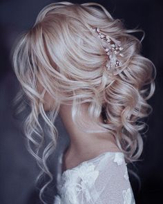 Cute Wedding Hairstyles, Strapless Dress Hairstyles, Wedding Hairstyles For Medium Hair, Loose Updo, Trendy Wedding Hairstyles