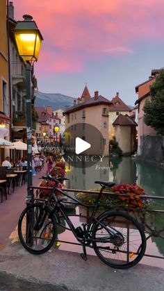 Florian Olbrechts on Instagram: "This is one of the most beautiful town and destination in France. Often referred to as the « Venice of the French Alps » 🇫🇷

Bordered by canals throughout the old town, Lake Annecy is also a wonderful place to take a stroll 🏞️

The perfect combination of nature and city!

the atmosphere is just as magical during the festive season, winter and christmas ❄️

The quickest way to get there by plane is via Geneva airport in Switzerland or Lyon airport in France. From Geneva you can get there in 50 minutes by car or train and from Lyon in 2 hours ✈️

This is Annecy in France 🇫🇷

#annecy #france #venice #hello_france #super_france #tourtheplanet #earthfocus #living_destinations #wonderful_places #travellingthroughtheworld #beautifuldestinations #shotoniphone"