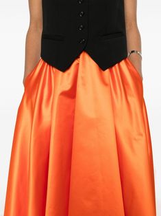 Find PATOU Satin Flared Midi Skirt on Editorialist. sunset orange satin weave gathered detailing two side inset pockets flared skirt mid-length straight hem concealed rear zip fastening Flared Midi Skirt, Orange Satin, Midi Flare Skirt, Sunset Orange, Flared Skirt, Flare Skirt, Mid Length, Midi Skirt, Top Brands