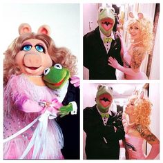 the muppet and miss piggy are posing for pictures