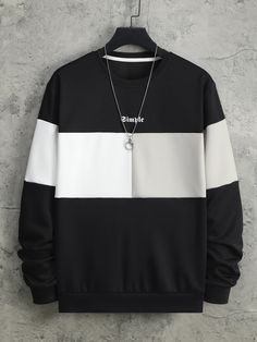 Casual Sweatshirt With Contrast Stripes For Streetwear, Functional Black Sweatshirt For Streetwear, Luxury Modern Men's Sweatshirt, Black Sweatshirt With Double-needle Sleeve For Streetwear, Black Sweatshirt With Double-lined Hood For Streetwear, Jogging Style, Tech Clothing, Cool Shirt Designs, University Style