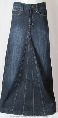 awesome website with tons of long skirts Skirt Pic, Denim Clothes, Long Jean Skirt, Blue Jean Skirt, Long Denim Skirt, Diy Skirt, Denim Jean Skirt