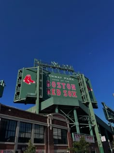 the boston red sox stadium sign is green