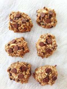 six cookies with chocolate chips and oats