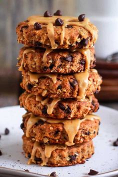 Cinnamon Chocolate Chip Scones Chocolate Chip Scones Recipe, Best Scone Recipe, Chocolate Chip Scones, Vegan Scones, Cinnamon Scones, Fruit Scones, Chocolate Scones