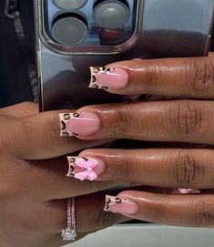 Short Classy Set Nails, Nail Ideas Baddie Short, Short Acrylic Thanksgiving Nails, Ghana Nail Designs, French Tip With One Nail Different, Short Nail With Flowers, Simple Short Nail Designs Autumn, Neutral Nail Color Ideas, French Tip Thanksgiving Nails