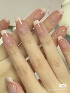 Nails Violet, Hello Nails, Subtle Nails, Simple Gel Nails, Nails Desing