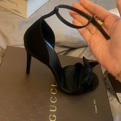 Stunning Gucci Black Satin Heels, Never Worn Size 38. New And Rare! Heels Baddie, Heels Gucci, Black Satin Heels, Pretty Heels, Fancy Heels, Gucci Sandals, Gucci Heels, Shoes Gucci, Satin Heels