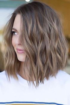 Brunette Ash, Belage Hair, Short Light Brown Hair, Balage Hair, Band Hairstyles, Ash Brown Hair Color, Hair Rubber, Ash Brown Hair, Brown Hair Looks