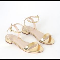 Brand New With Box Gold Flats, Gold Sandals, Women's Shoes Sandals, Shoes Sandals, Size 6, Women Shoes, Sandals, Brand New, Gold