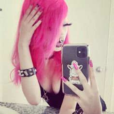 Pink Hair Goth, Pink Alt, 2000s Hair, Pink Emo, Hot Pink Hair, Punk Makeup, Emo Hair, Pretty Hair Color, Scene Hair