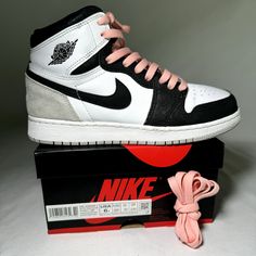 Us 6y (Us Men's 6) 100% Authentic Comes With Og Box Check Pictures For Condition Ships Within 24 Hours Of Purchase Delivered To Your Doorstep In 2-5 Business Days Jordans Pictures Shoes, Jordan Grey, Nike Air Jordan 1 Retro, Nike Air Jordan 1, Air Jordan 1 Retro, Jordans For Men, Jordan 1 Retro, Air Jordan 1, Jordan Shoes