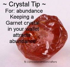 Crystal Power, Garnet Crystal, Crystal Therapy, Crystal Healing Stones, Crystal Magic, Crystal Meanings, Mineral Stone, Rocks And Gems, Dream Catchers