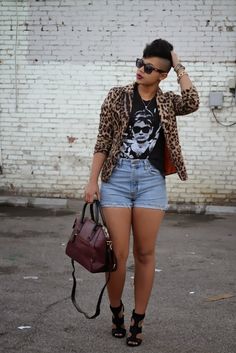 Edgy Romantic Style, Estilo Hippie, Look Short, Summer Outfit Ideas, Upgrade Your Look, Mode Casual, Black Women Fashion, Plus Size Kleidung, Mode Inspo