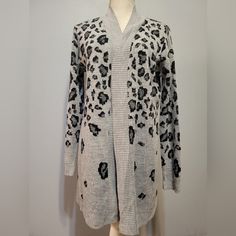 Excellent, Never Worn, Condition Nwot See Pics For Measurements Of Flat Chest And Length Smoke Free Home Dog Friendly Home E19 Bling Dress, Leopard Print Cardigan, Home Dog, Dog Friendly Home, Printed Cardigan, Flat Chest, Dog Friendly, Dog Friends, Front Open