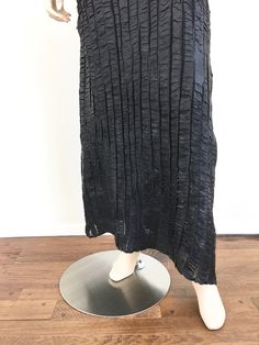 Vintage Yoshiki Hishinuma Maxi Skirt - high waisted with elastic - semi sheer - rubberized textural surface - black color great vintage condition marked size 3 / L 26/32 waist 38 hip 44.5 length all sales final / follow us on instagram @iwantcandyvintage Yoshiki Hishinuma, Charles Jourdan, Dream Jeans, High Waisted Maxi Skirt, Bolero Jacket, Leather Denim, Leather High Heels, Halter Top, Jeans Fit