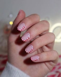 Candy Cane Nails, December Nails, Red Christmas Nails, Festive Nail Art, Her Nails, Christmas Nail Art Designs, Festival Nails, Xmas Nails, Christmas Nail Designs