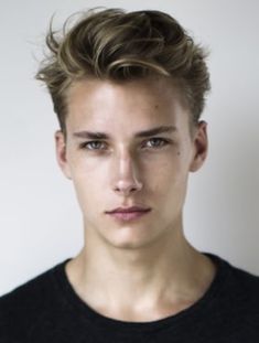 Neels Visser Young Mens Hairstyles, Cool Boys Haircuts, Ideas Haircut, Blonde Hair Boy, Trendy Mens Haircuts, Blonde Bangs, Makeup Tip, Haircut Men, 2015 Hairstyles