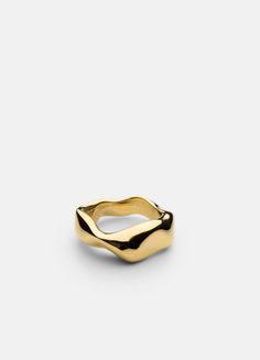 Chunky Petit Ring - Gold Plated I Skultuna Messingsbruk 1607 Minimal Chunky Rings, Melted Gold Ring, Melted Gold Jewelry, Chunky Ring Gold, Chunky Jewelry Rings, Funky Gold Ring, Cool Rings Gold, Gold Ring Chunky, Gold Statement Rings