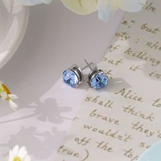 Let your ears sparkle with our Light Sapphire Stud Earrings! These studs bring sophisticated sparkle to any outfit, making every day feel more magical with their beautiful sapphire glow. Sapphire Stud Earrings, Sapphire Earrings Studs, Origami Owl Jewelry, Light Sapphire, Sapphire Studs, Outfit Making, Silver Stud Earrings, Silver Earrings Studs, Silver Studs