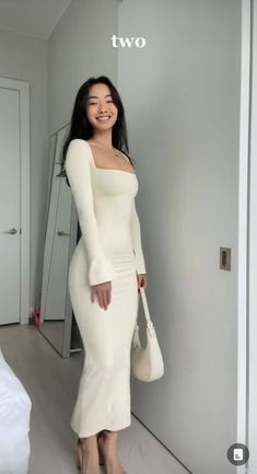 Long White Graduation Dress, White Long Bodycon Dress, Graduation Dress Simple, White Graduation Dress Long, Graduation Outfit Ideas White, Simple Graduation Dresses, Tight Dress Outfit Classy, Skin Tight Dress Outfit, Long Tight Dress