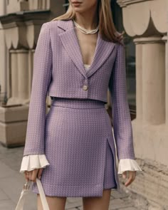 Formal Tweed Outfit, Purple Style Aesthetic, Summer Suits For Women, Tweed Outfit Women, Formal Skirt Outfit, Tweed Skirt Outfit, Tweed Outfit, Mode Chanel, Tweed Mini Skirt