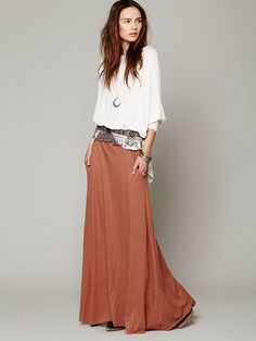 Free People Mad Cool Skirt, $88.00 Skirt Outfits, Cool Skirt, Giacca In Tweed, Mode Boho, Mode Outfits, Look Fashion, Modest Fashion, Long Skirt, Boho Outfits