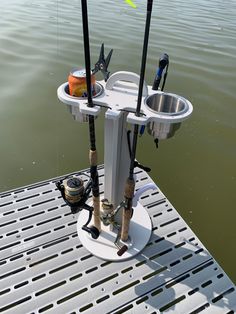 Dock Fishing Rod Holder with 2 cup holder and fishing rod holders Fishing Storage Ideas, Hunting Gadgets, Fishing Boat Accessories, Fishing Pole Storage, Dock Ideas, Bass Fishing Boats, Fishing Pole Holder, Fish Stand, Ice Fishing Rods