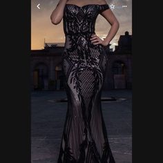 Size S $150 Black Evening Gown, Evening Gown, Evening Gowns, Prom Dresses, Size 2, Prom, Womens Sizes, Womens Dresses, Dresses