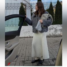 Long Skirt Made Of Soft Touch Faux Fur Fabric. High Elastic Waist. Oyster-White Outer Shell 81% Polyamide 19% Polyester Oyster White, Fur Fabric, Zara Skirts, Faux Fur Fabric, Women Skirts Midi, Long Skirt, Midi Skirt, Faux Fur, Elastic Waist