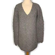 New* Chloe Grey Crepuscule V-Neck Alpaca Wool Blend Pullover Sweater Dress Size: Xs Brand New Without Tags!Never Been Worn. Please Zoom In Photos For A More Detailed Description. Retail: $1295 70% Alpaca, 30% Wool Made In Italy Chest(Under Arm To Under Arm) 19” Flat Across Waist 17.5” Flat Across Sleeve Length 23.5” Length (Top Shoulder To Hem) 32” 1504 Chloe Sweater, Alpaca Wool, Pullover Sweater, Alpaca, Pullover Sweaters, Wool Blend, Chloe, Sweater Dress, Colorful Dresses