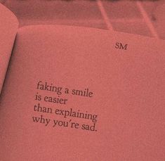 " Fingir um sorriso e mais fácil doque explicar o porquê de você estar triste " Being Used For Your Body Quotes, Journal Inspo, Quotes Deep Feelings, Karma Quotes, Self Quotes, Reminder Quotes, Reality Quotes