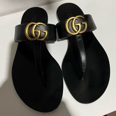 100% Authentic Worn Only A Couple Times - Like Brand New Condition Pet/Smoke Free Home Make A Reasonable Offer :) Shipping M-F Gucci Sandals, Shoes Gucci, Designer Slippers, Gucci Shoes, Louis Vuitton Bag, Women's Shoes Sandals, A Couple, Shoes Sandals, Shoes Heels