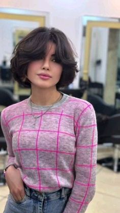 Cute Short Hairstyles For Short Hair, Very Short Hair Women, Styled Short Hair, Good Short Haircuts, Short Hairstyles With Curtain Bangs, Cute Short Hair Hairstyles, Short Hair Bob Cut, Bob Haircut With Layers, Short Hair Side Part