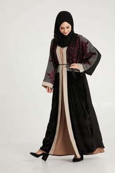 Description of my product. Velvet Kimono, Embroidered Velvet, Muslimah Fashion Outfits, Arab Fashion, Muslimah Fashion