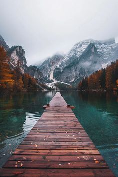 Dolomite Mountains Colorful Nature Photography Pretty Mountain Pictures, Beach With Mountains, Beach And Mountains, Christmas Halloween Decorations, Colors In Nature, Aesthetic Mountains, Mountain Scenes, Mountains Aesthetic, Mountain Landscape Photography