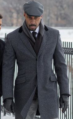 Power Grey Coat worn by Omari Hardwick                                                                                                                                                                                 More Omari Hardwick, Der Gentleman, Avan Jogia, Ryan Guzman, Taylor Kitsch, Karl Urban, Joe Manganiello, Mens Fashion Smart, Alexander Skarsgard