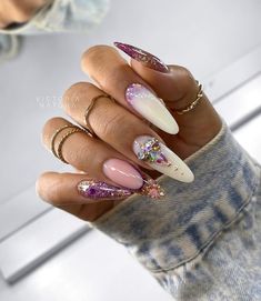 Creative Fashion Photography, Nail Art Instagram, Paws And Claws, Gel Nail Design, Pretty Nail Art, Easter Nails, Get Nails