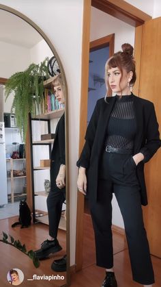 Moody Business Casual, Edgy Smart Outfit, Black Outfits Classy Plus Size, Goth Holiday Party Outfit, Smart Casual Goth Outfit, Business Casual Edgy Chic, Alternative Business Professional Outfits, Elegant Alternative Style, Smart Goth Outfit