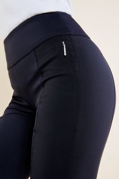 Perfect for any traveler who loves the no-fuss quality of leggings but with a dash of refinery, the Allie Hybrid Travel Pant is the perfect jet-setting essential. This piece is designed with a comfortable pull-on style with high-performance materials and a comfortable spandex waistband. Streamlined seams at the front and the back pair perfectly with contrast zippers for a travel-ready pant that is perfect for any adventure. Slim fit Skinny leg with ankle-length hem High rise with stretch waistba Travel Pant, Unique Pants, Travel Clothes Women, Pant Suits, Travel Pants, Performance Leggings, Leather Leggings, Travel Outfit, Swimwear Tops