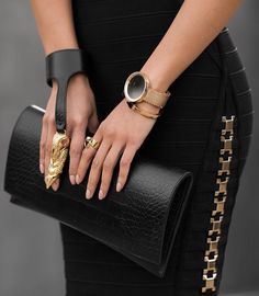 Armor Ring, Fashion Gloves, Gloves Fashion, Ring Black, Hand Jewelry, Fashion Mode, Leather Jewelry, Gold Gold