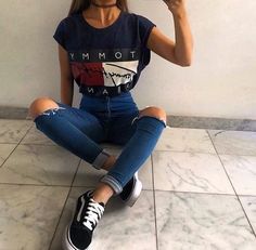 Find More at => http://feedproxy.google.com/~r/amazingoutfits/~3/Snt2zF9PtqE/AmazingOutfits.page Mode Tips, Vans Outfit, Smink Inspiration, Tumblr Outfits, Teenager Outfits, Outfit Goals, School Outfit